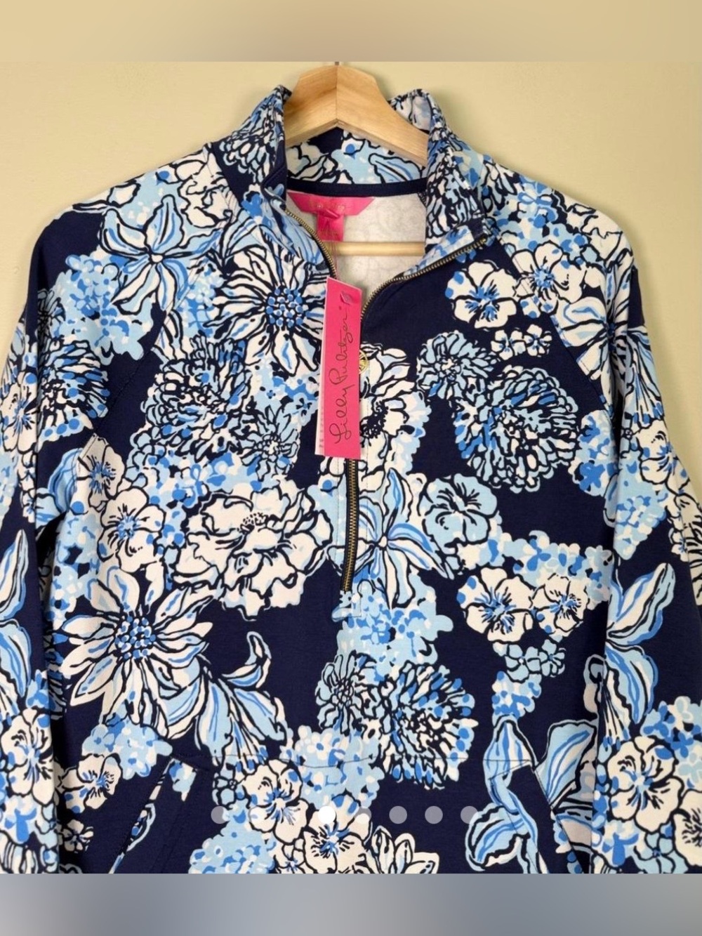 Lilly Pulitzer Skipper Popover Low Tide Navy Bouquet All Day Floral UPF 50+Large - Picture 4 of 7